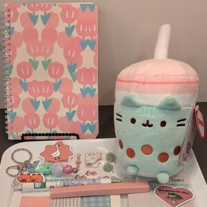 Kawaii Stationary Bundle With Pusheen Boba Plush